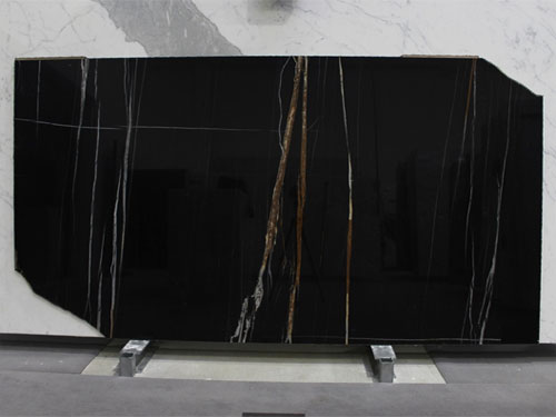 Sahara Noir Stone Slab